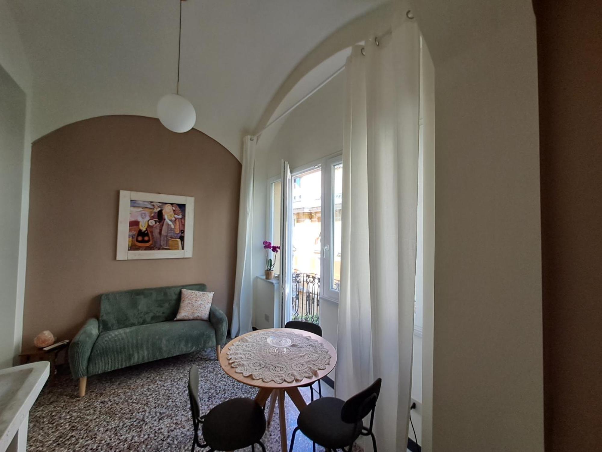 L'Alcova B&B, A Due Passi Dal Centro เจนัว ภายนอก รูปภาพ