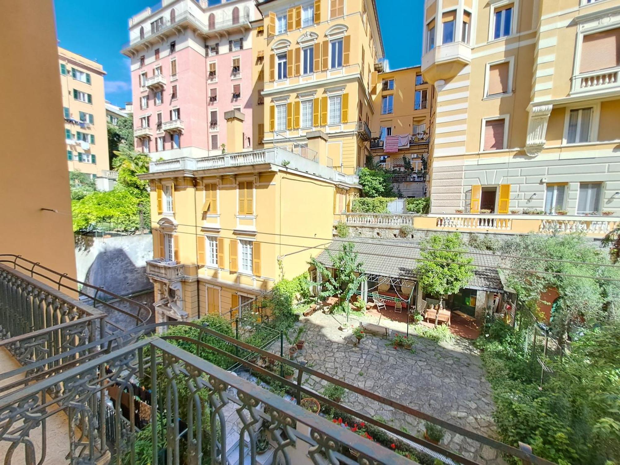 L'Alcova B&B, A Due Passi Dal Centro เจนัว ภายนอก รูปภาพ